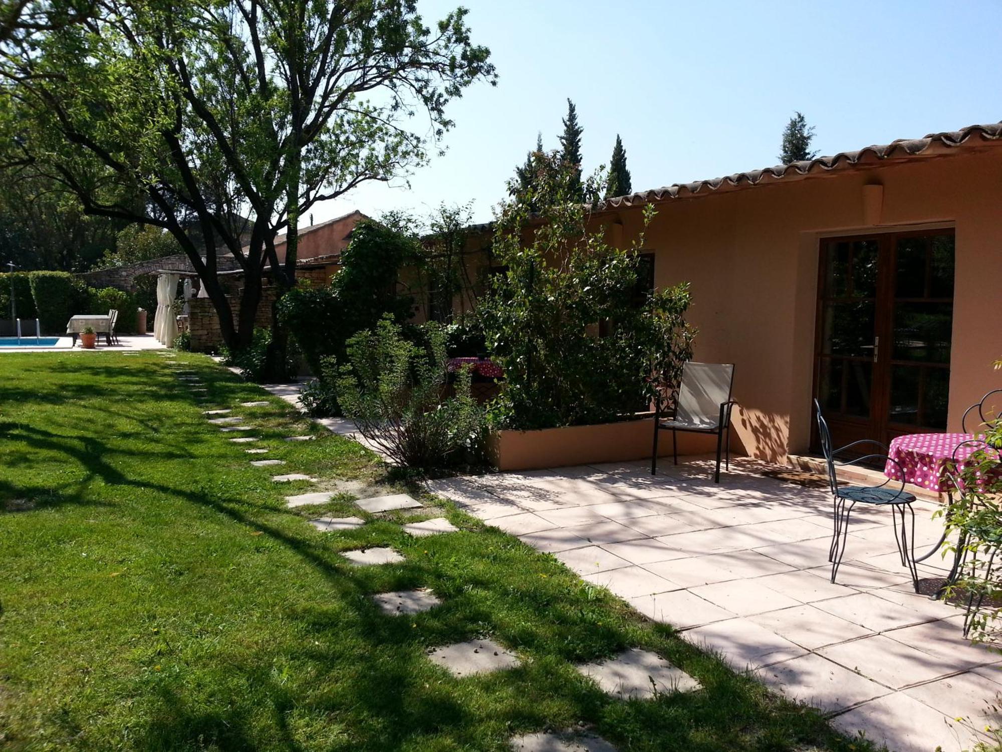 Bed and Breakfast Mas La Provence Л'Іль-сюр-ла-Сорг Екстер'єр фото