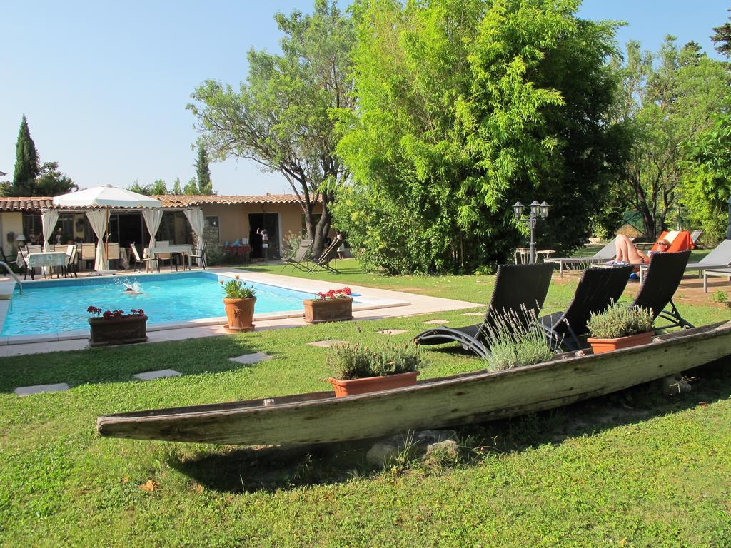 Bed and Breakfast Mas La Provence Л'Іль-сюр-ла-Сорг Екстер'єр фото